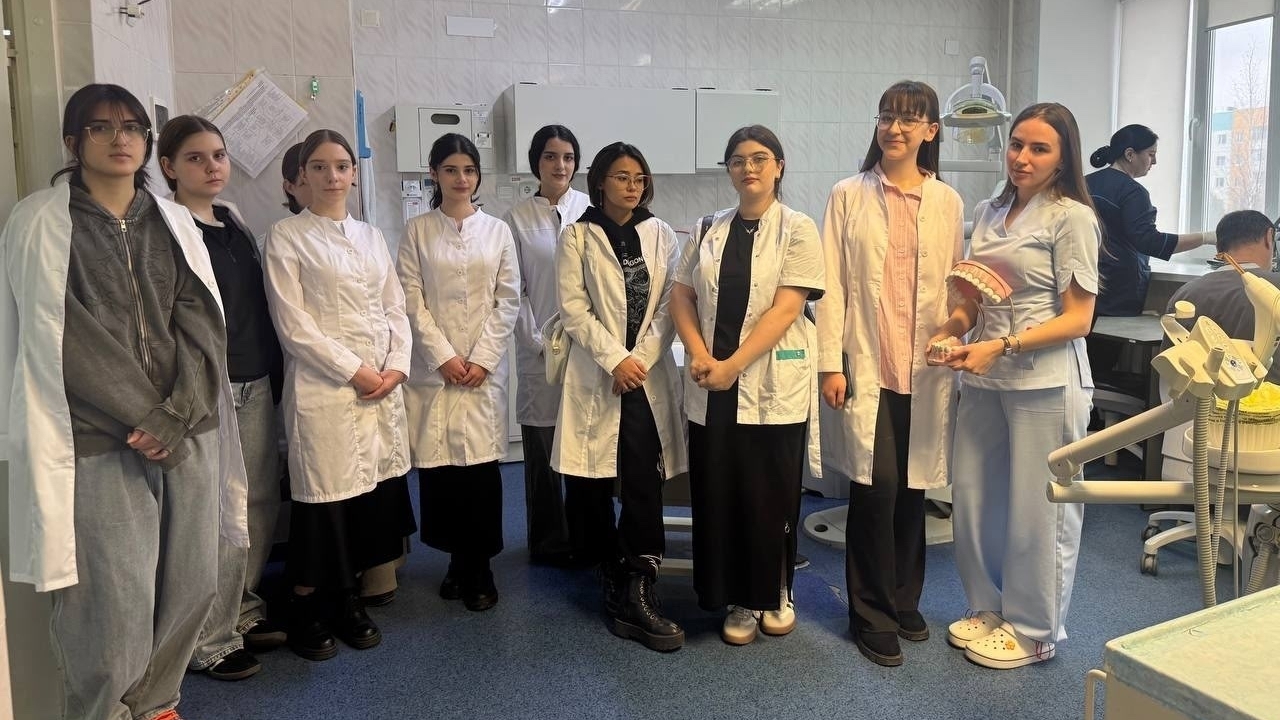 Практика медицинского класса в стоматологической клинике